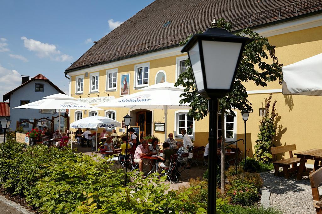 Hotel Eberl Hattenhofen  Εξωτερικό φωτογραφία